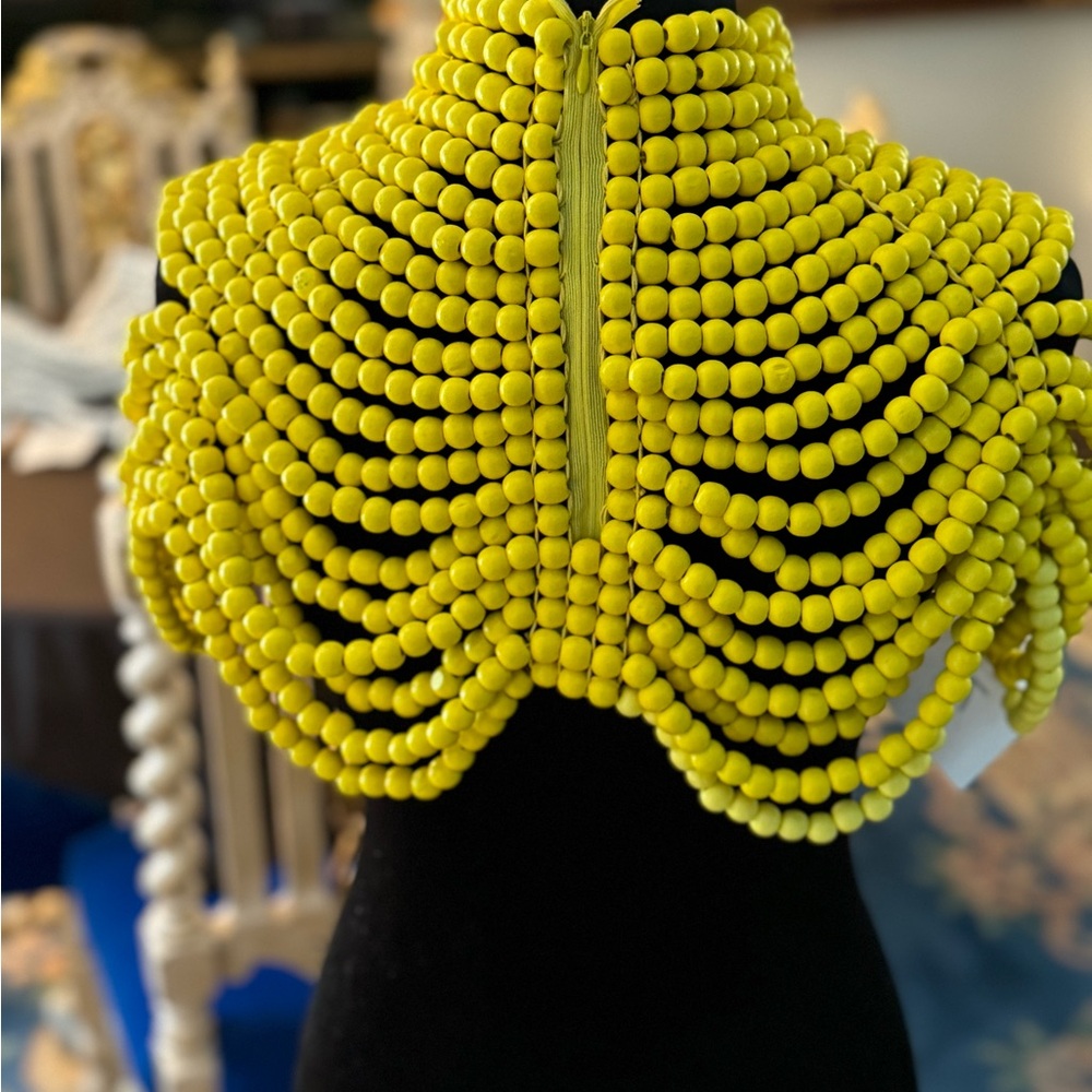 Queen Nandi Wood Beaded Necklace - Picture 2 of 6